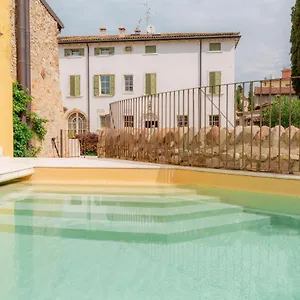 residence-corte-san-carlo.hotelinveneto.com/