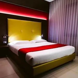 hotel-calaluna.hotelinveneto.com/